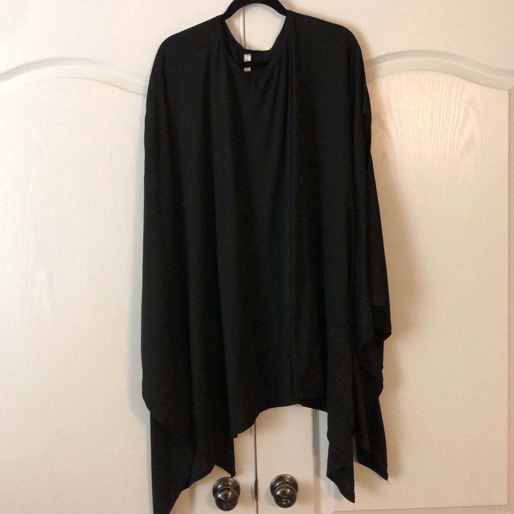 2XL Black Poncho Top